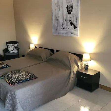 Lotus Habitación en casa particular