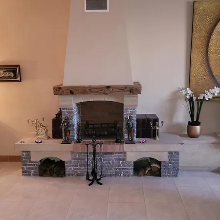 בית אירוח Lotus