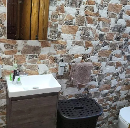 Homestay Lotus Hamrun